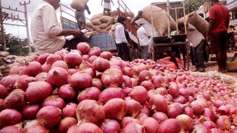 আমদানি উন্মুক্ত না থাকায় কমছে না পেঁয়াজের দাম