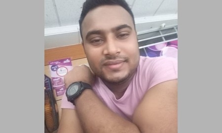 নোয়াখালীতে নারীসহ আটকের ভিডিও ভাইরাল: স্বেচ্ছাসেবক দল নেতা বহিষ্কার