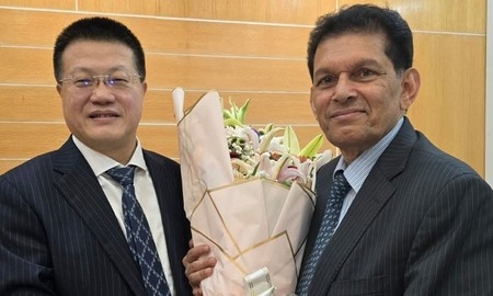 ‘সবার আগে বাংলাদেশ’ নীতিতে পাশে থাকবে চীন: ইয়াও ওয়েন